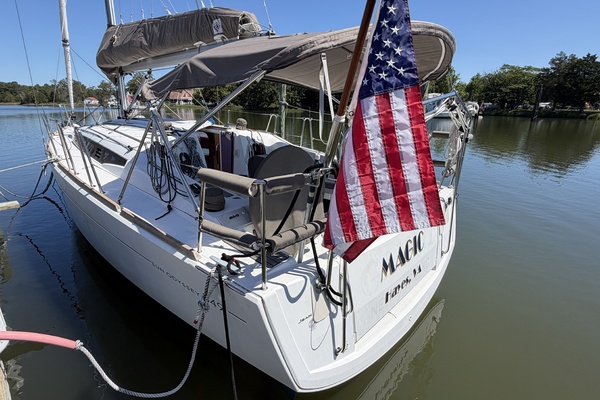 Magic 34ft Jeanneau Yacht For Sale