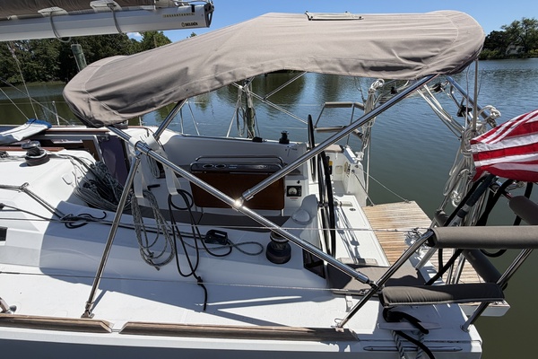 Magic 34ft Jeanneau Yacht For Sale