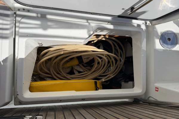 Magic 34ft Jeanneau Yacht For Sale