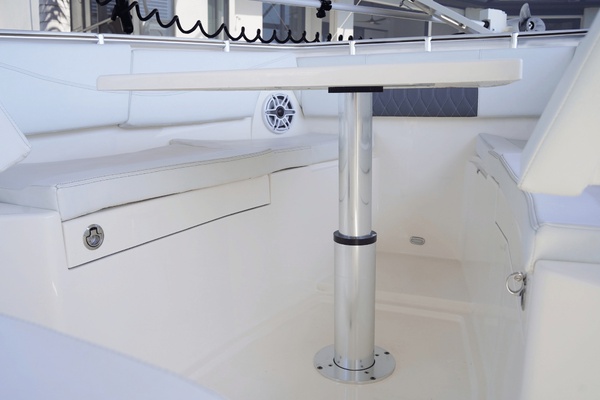 32ft Cobia Yacht For Sale
