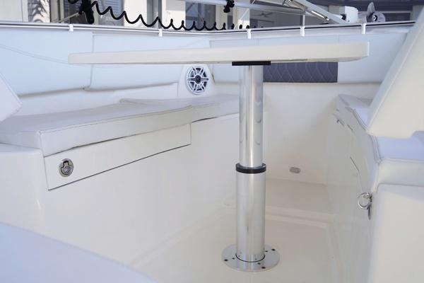 2023 Cobia 32