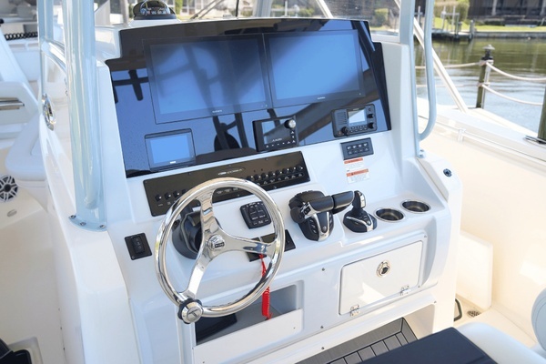 2023 Cobia 32