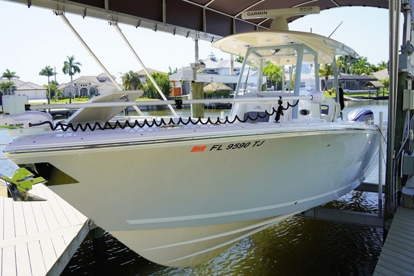 2023 Cobia 32