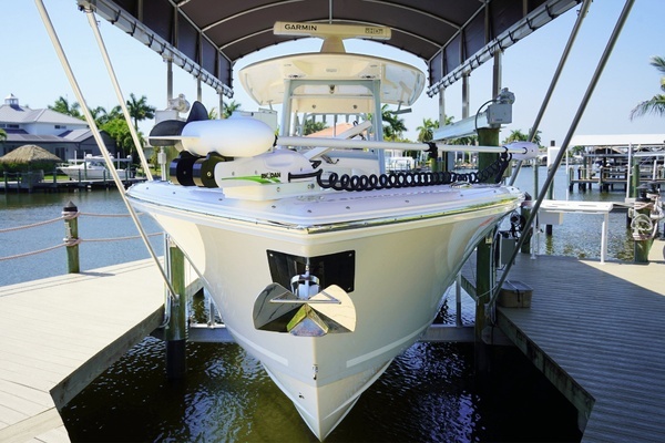 2023 Cobia 32