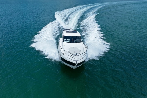 Freedom 48ft Cruisers Yachts Yacht For Sale