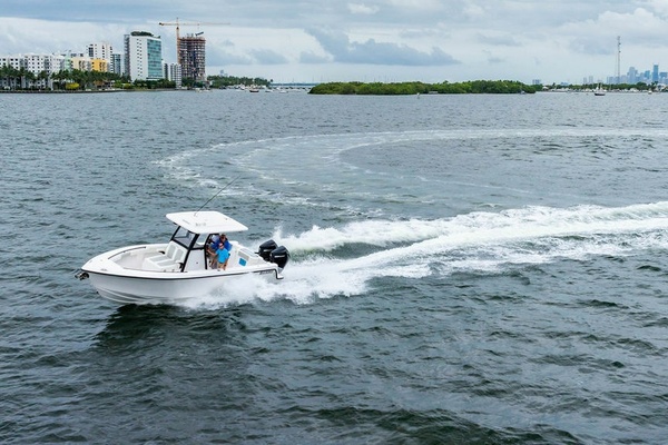 28ft Reef Runner Yacht For Sale