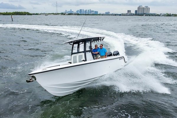 28ft Reef Runner Yacht For Sale