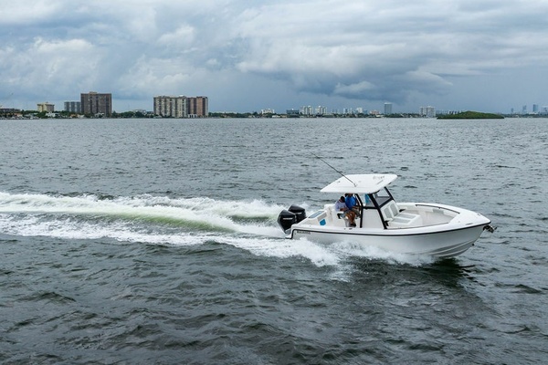 28ft Reef Runner Yacht For Sale