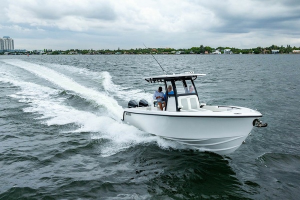 28ft Reef Runner Yacht For Sale