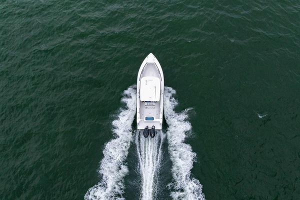 28ft Reef Runner Yacht For Sale