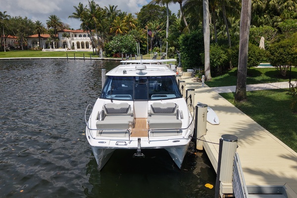 36ft Aquila Yacht For Sale