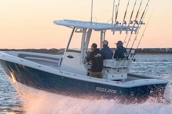 2027 Regulator 25