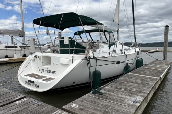Carpe Ventum 42ft Beneteau Yacht For Sale