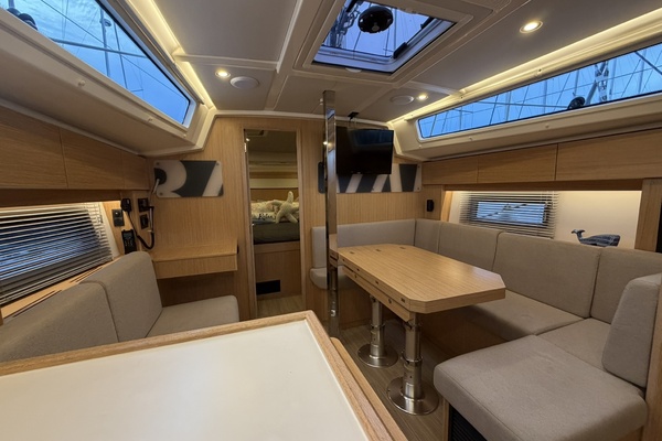 Wave Dancer 38ft Bavaria Yacht For Sale