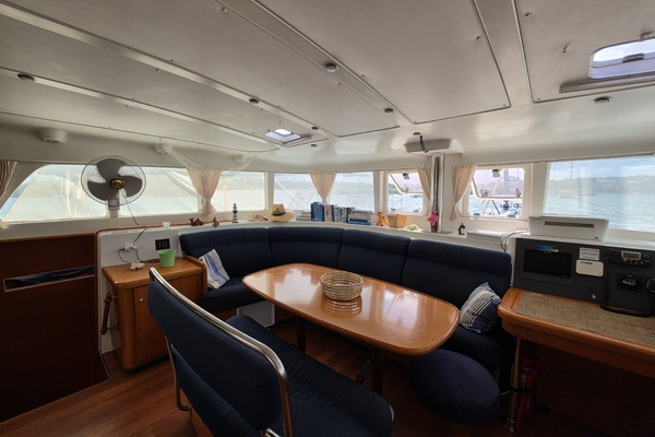 Sogno di Piu 44ft Lagoon Yacht For Sale