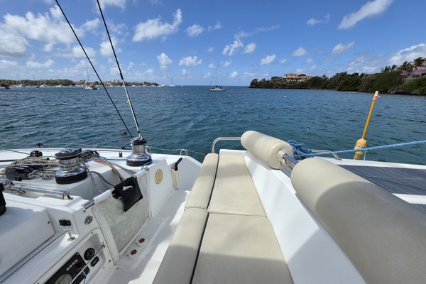 Sogno di Piu 44ft Lagoon Yacht For Sale