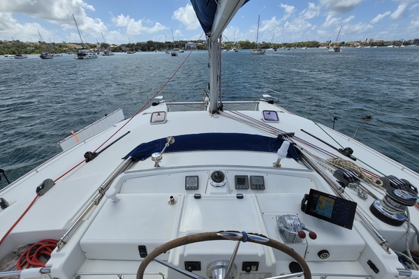Sogno di Piu 44ft Lagoon Yacht For Sale