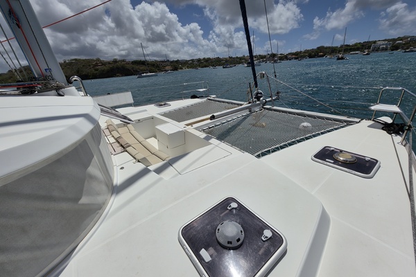 Sogno di Piu 44ft Lagoon Yacht For Sale