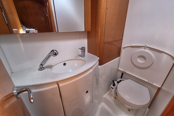 Sogno di Piu 44ft Lagoon Yacht For Sale