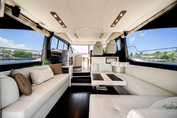 2021 Azimut 50