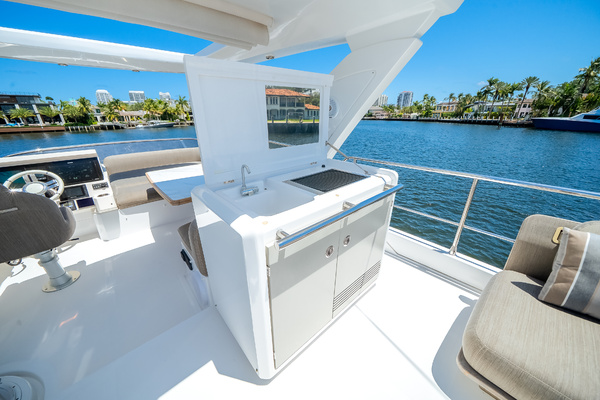 50ft Azimut Yacht For Sale