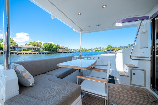 50ft Azimut Yacht For Sale