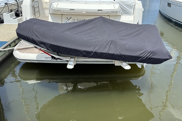 2020 Prestige 42