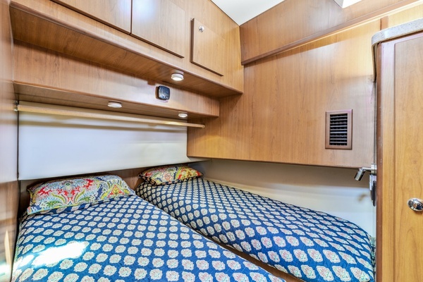 Harmony 41ft Mainship Yacht For Sale