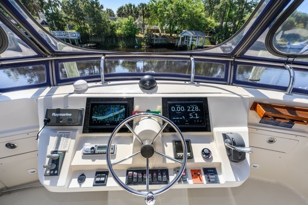 2009 Mainship 41