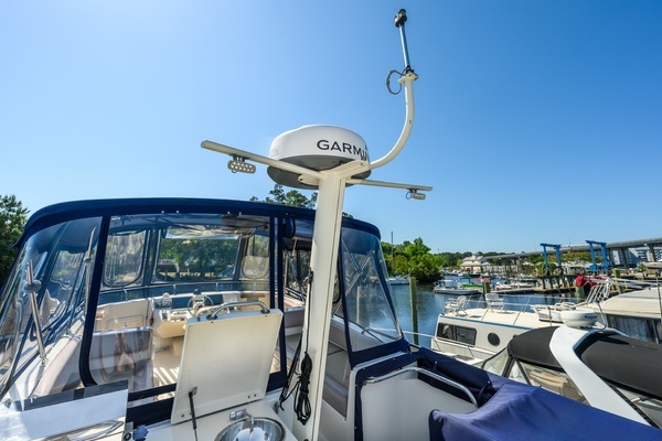 2009 Mainship 41