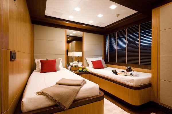 ARMADA 176ft Columbus Yachts Yacht For Sale