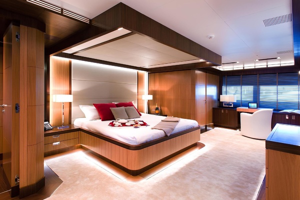 ARMADA 176ft Columbus Yachts Yacht For Sale