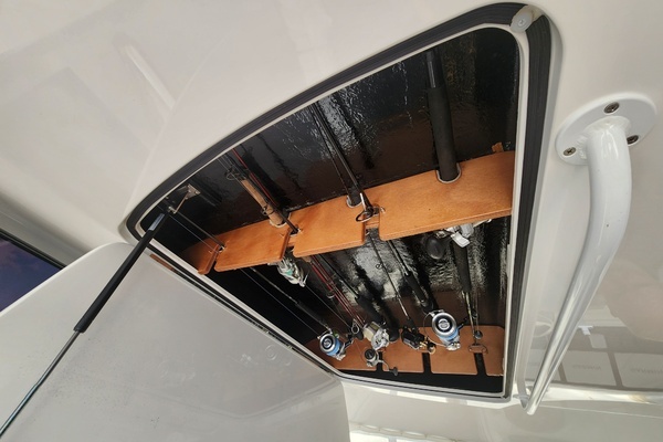 2018 Viking 48