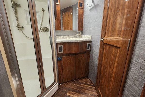 Sea Suite 48ft Viking Yacht For Sale