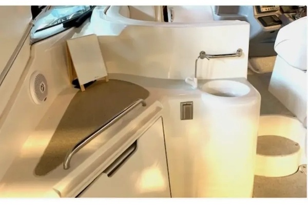 2002 Cruisers 3870 38ft Cruisers Yacht For Sale