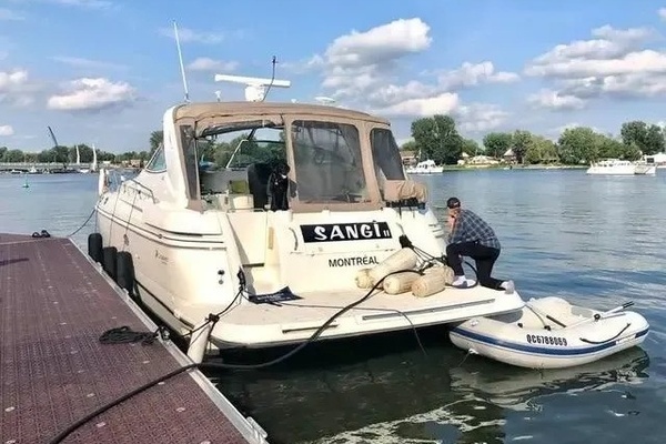 Photo of the 2002 Cruisers 3870 "2002 Cruisers 3870"