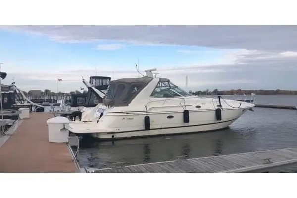 2002 Cruisers 3870 38ft Cruisers Yacht For Sale