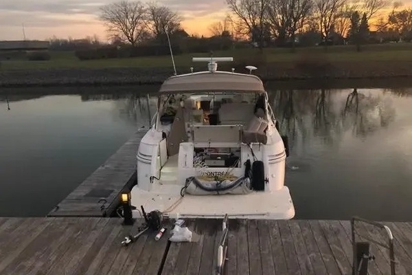2002 Cruisers 3870 38ft Cruisers Yacht For Sale