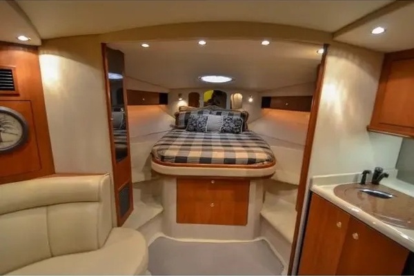 2002 Cruisers 3870 38ft Cruisers Yacht For Sale