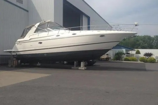 2002 Cruisers 3870 38ft Cruisers Yacht For Sale