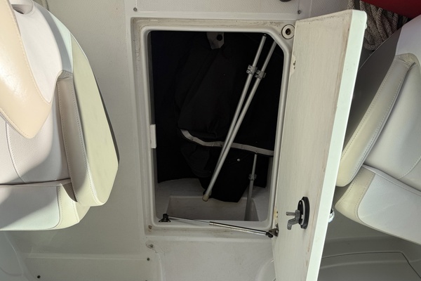 29ft Crownline Yacht For Sale