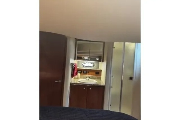 2008 Cruisers 460 Express 47ft Cruisers Yacht For Sale