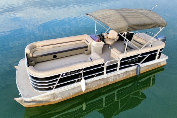 24ft Sweetwater Yacht For Sale