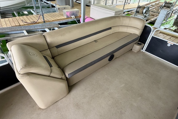 24ft Sweetwater Yacht For Sale