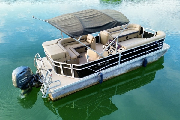 24ft Sweetwater Yacht For Sale