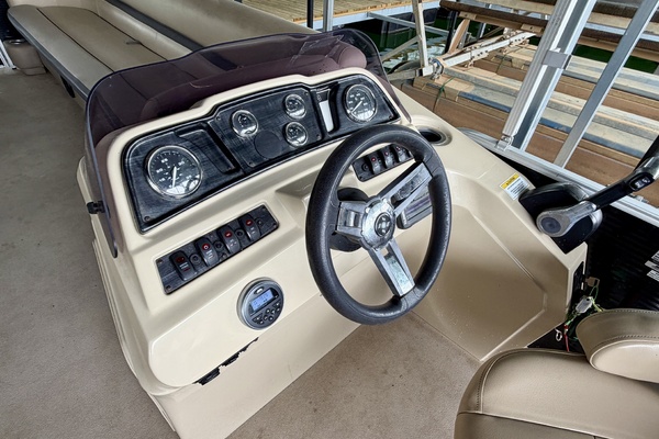 24ft Sweetwater Yacht For Sale