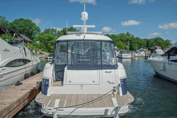 2011 Cruisers Sports Coupe 420 42ft Cruisers Yacht For Sale