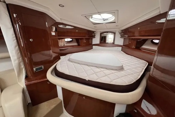 2015 Four Winns 375 Vista 38ft Four Winns Yacht For Sale