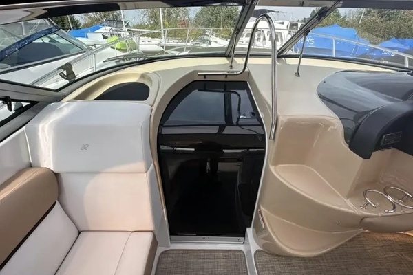 2015 Four Winns 375 Vista 38ft Four Winns Yacht For Sale
