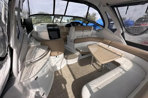 2015 Four Winns 375 Vista 38ft Four Winns Yacht For Sale